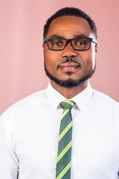 Mr. Kenneth Albert